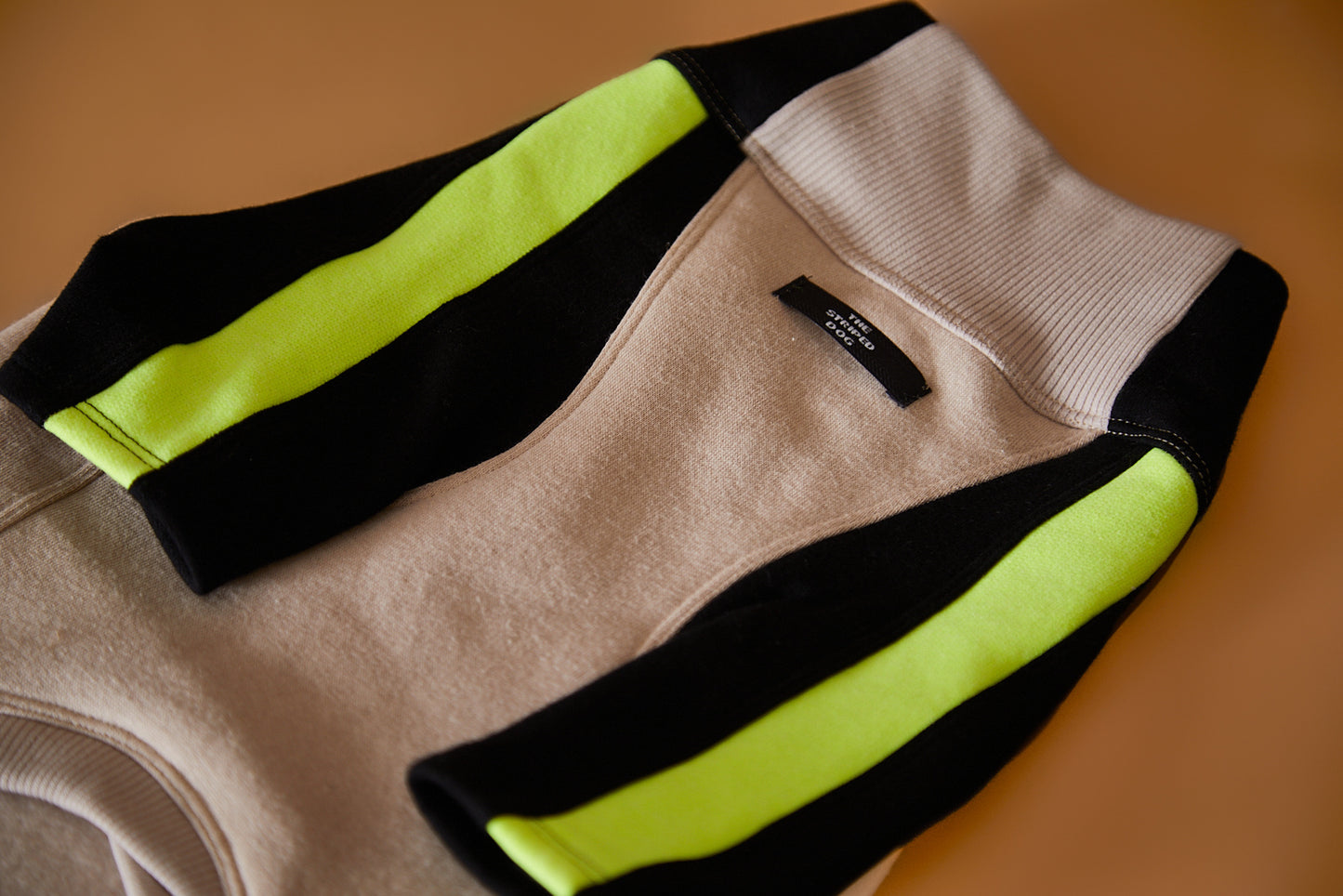 Sueter Cuello Tortuga Salchicha BELLE