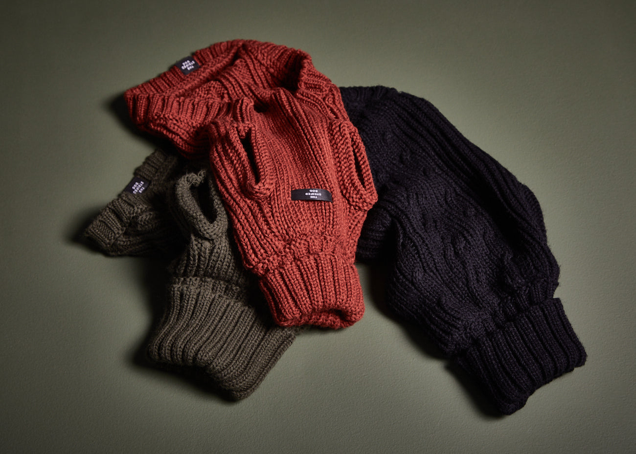 Chaleco Tejido Cuello Tortuga Negro MALIBU