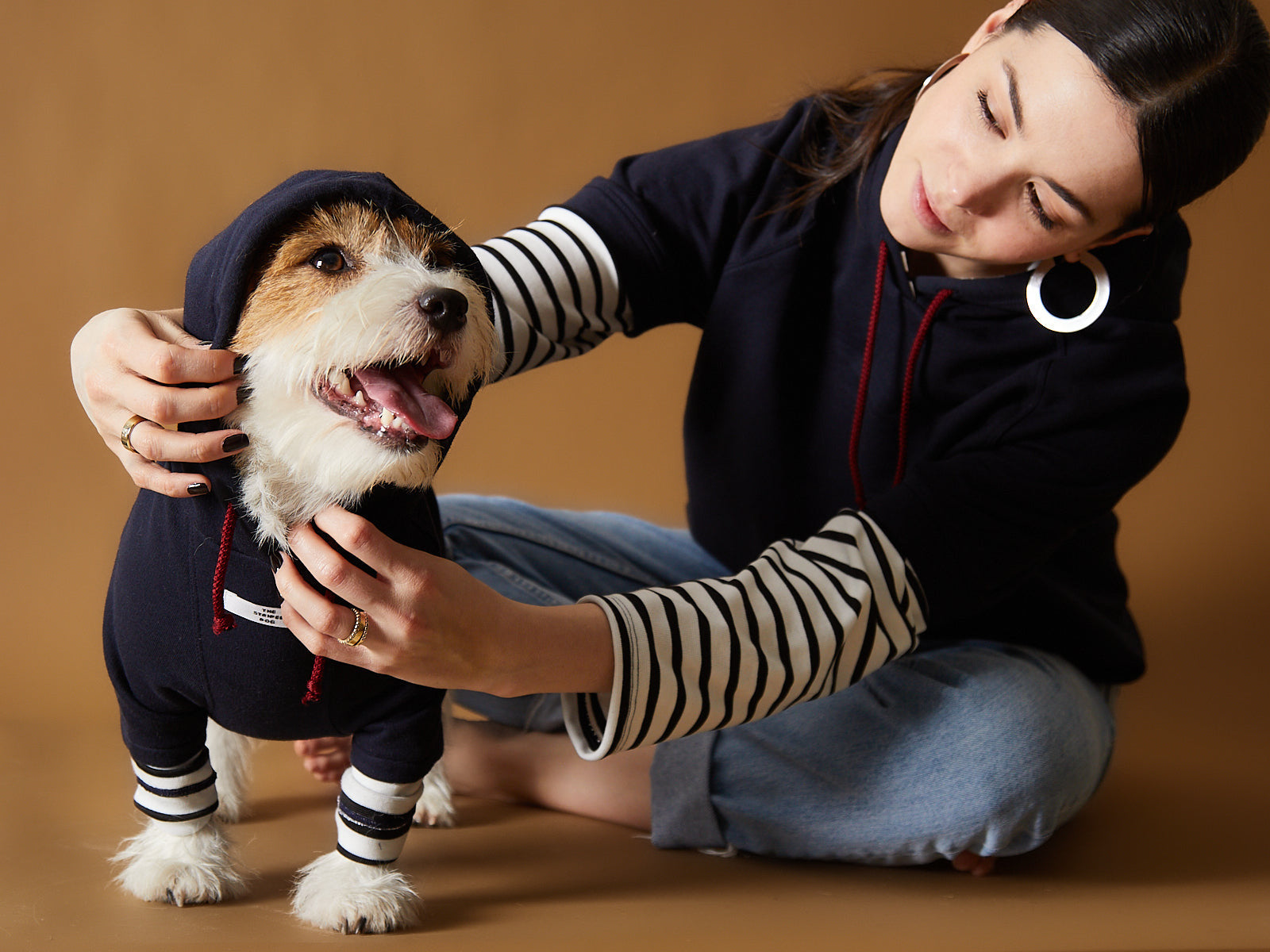 Humano y perro matching buzos