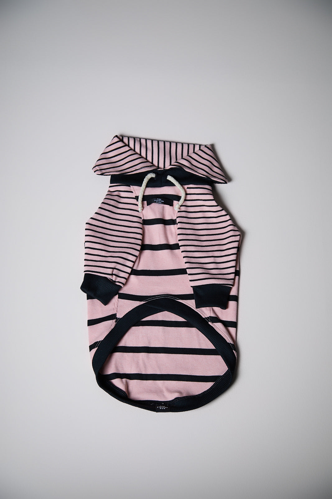 Sueter de Rayas Rosado y Negro LINE para Perro Salchicha