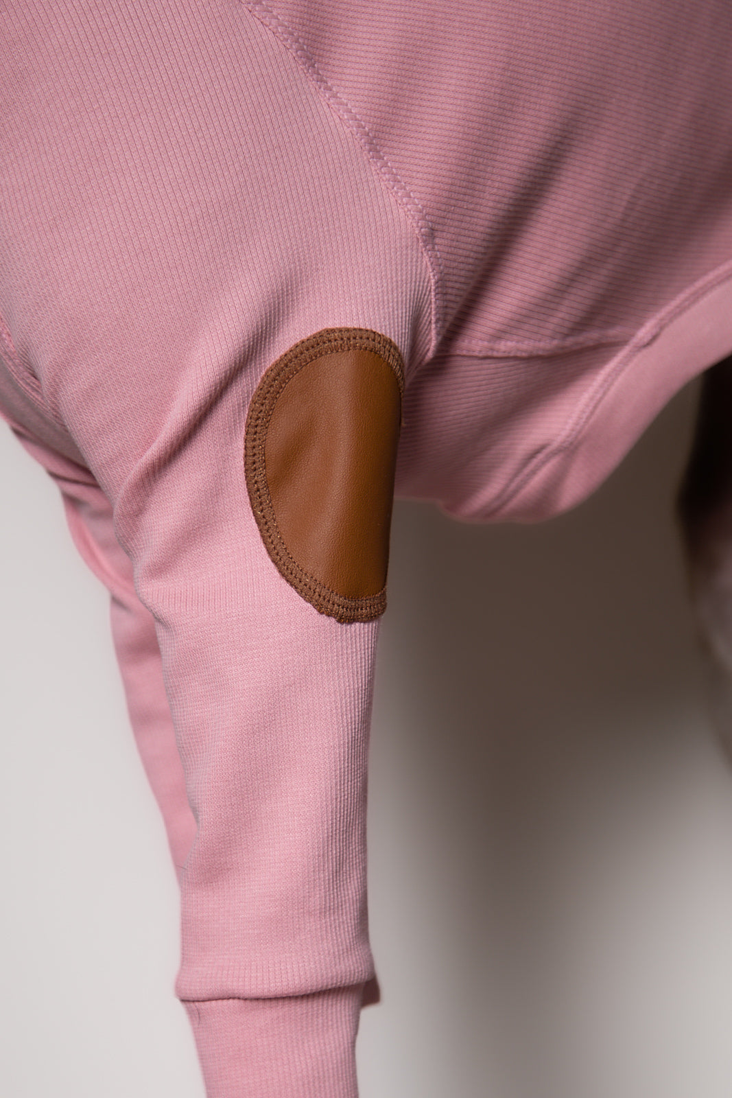 Sueter de Rib Cuello Tortuga Rosado y Parches MIST para Galgo Italiano / Whippet