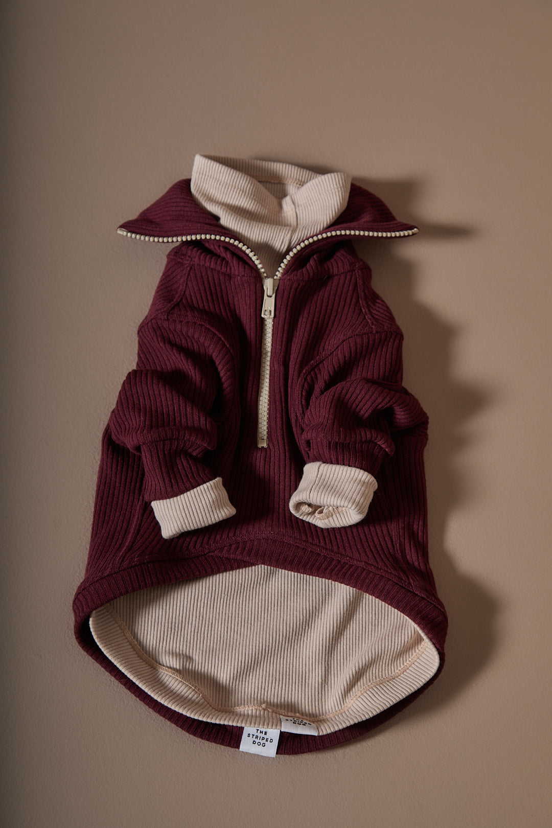 Sueter Vinotinto con Cierre Galgo Italiano / Whippet KNIT