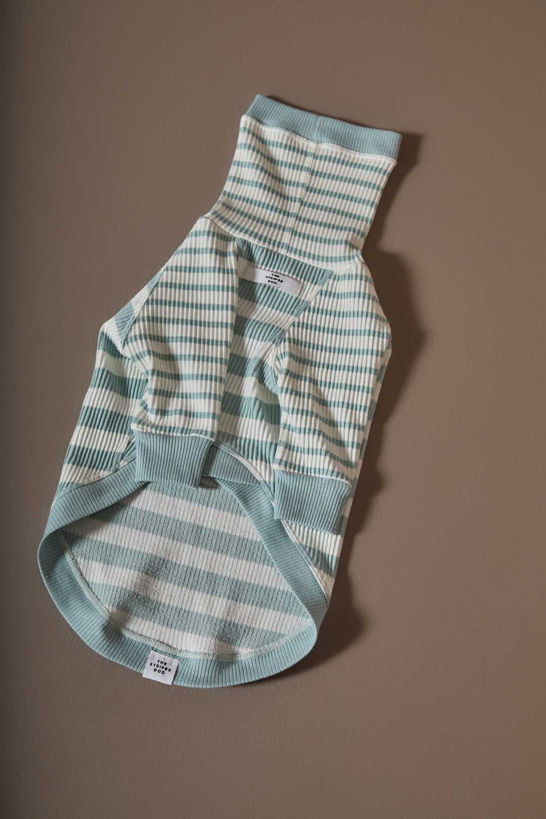 Sueter Rayas Turquesa y Crema Cuello Tortuga Galgo Italiano / Whippet REED