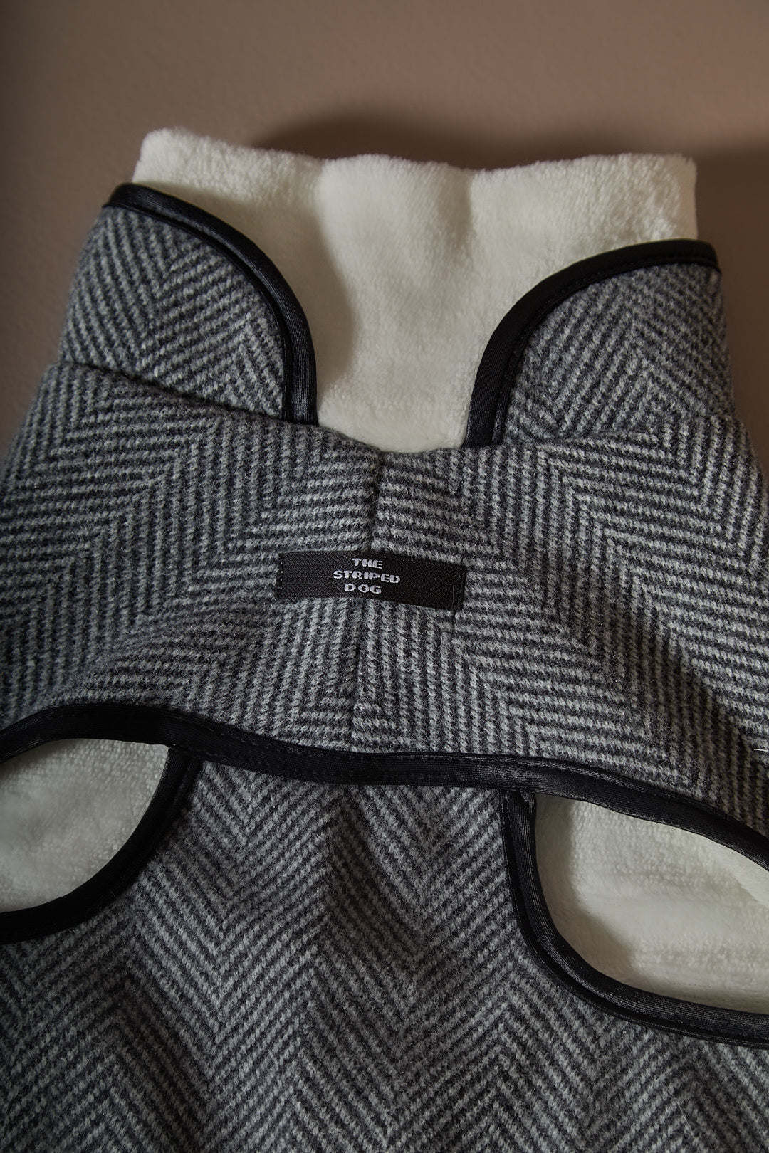 Chaqueta Gris en Espina de Pescado Salchicha TWILL